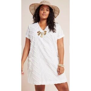White Textured V-Neck Shift Dress - White